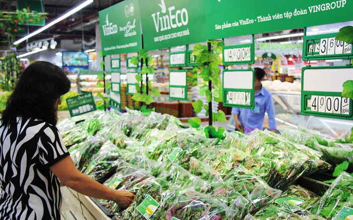 Trước mắt sản phẩm rau sạch của VinEco được phân phối tại hệ thống siêu thị Vinmart. Trước mắt sản phẩm rau sạch của VinEco được phân phối tại hệ thống siêu thị Vinmart.