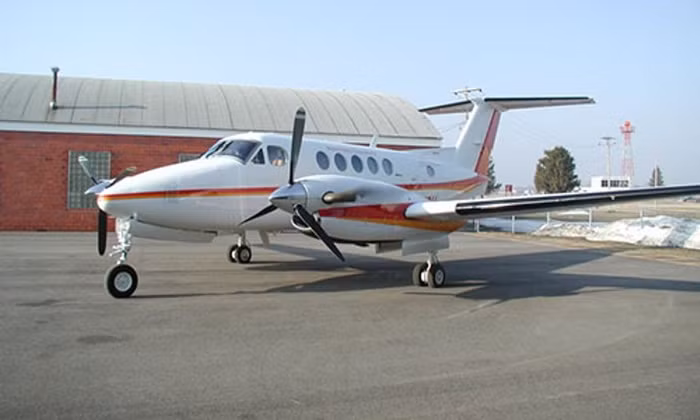 Máy bay Beech Craft KingAir B200 (Ảnh Vnexpress)