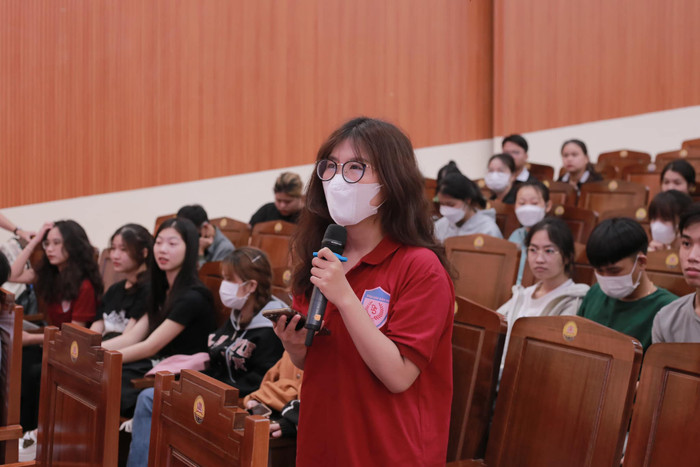 Sinh viên Trường Đại học Luật, Đại học Huế trong chương trình Talkshow chào mừng ngày sở hữu trí tuệ thế giới (Nguồn: Fanpage nhà trường). Sinh viên Trường Đại học Luật, Đại học Huế trong chương trình Talkshow chào mừng ngày sở hữu trí tuệ thế giới (Nguồn: Fanpage nhà trường).