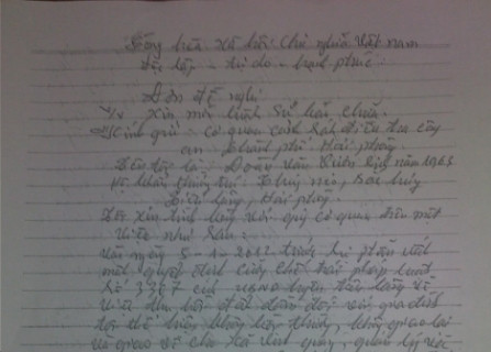 Đơn đề nghị mời luật sư của bị can Đoàn Văn Vươn (Ảnh: Tuấn Nam - Tư liệu do Công an cung cấp)