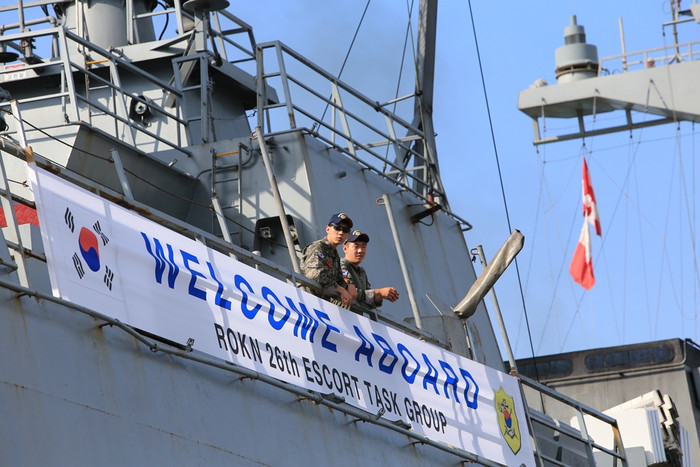 Tàu khu trục Roks Moon Mu The Great có nhiệm vụ trinh sát, giám sát, tuần tra, chống ngầm, chống hạm, tấn công mục tiêu trên bộ.