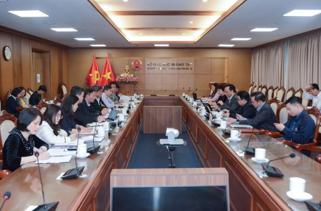 Quang cảnh cuộc họp (ảnh: Bộ Giáo dục và Đào tạo) Quang cảnh cuộc họp (ảnh: Bộ Giáo dục và Đào tạo)