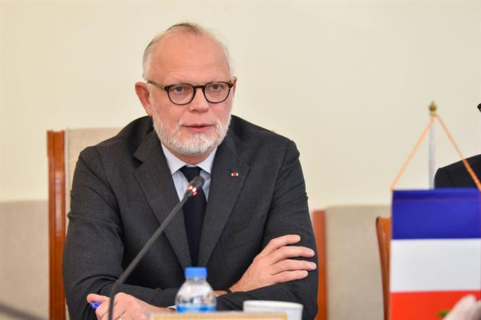 Ngài Edouard Philippe, nguyên Thủ tướng Cộng hòa Pháp, Thị trưởng thành phố Le Havre tại buổi tiếp (ảnh:Bộ Giáo dục và Đào tạo) Ngài Edouard Philippe, nguyên Thủ tướng Cộng hòa Pháp, Thị trưởng thành phố Le Havre tại buổi tiếp (ảnh:Bộ Giáo dục và Đào tạo)