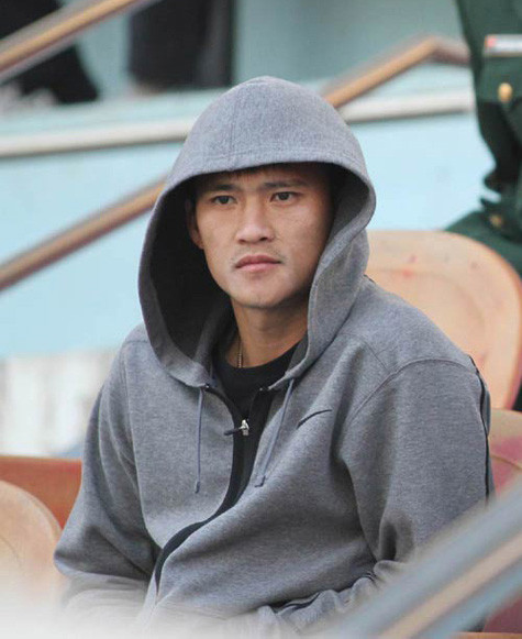 Công Vinh: "Giờ với tôi gia đình luôn được đặt lên hàng đầu". Công Vinh: "Giờ với tôi gia đình luôn được đặt lên hàng đầu".