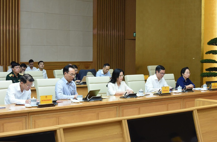 Các đại biểu dự phiên họp của Ủy ban Quốc gia đổi mới giáo dục và đào tạo. img8969-1730547451820965807972.jpg