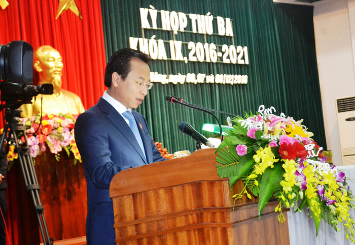 Ông Nguyễn Xuân Anh, Chủ tịch Hội đồng nhân dân thành phố Đà Nẵng phát biểu khai mạc kỳ họp. Ảnh: An Nguyên Ông Nguyễn Xuân Anh, Chủ tịch Hội đồng nhân dân thành phố Đà Nẵng phát biểu khai mạc kỳ họp. Ảnh: An Nguyên