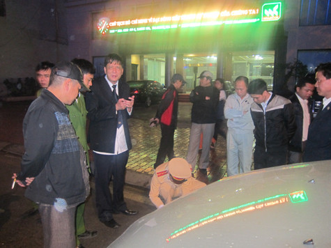 Sẽ xử lý dứt điểm vụ Chi cục phó Chi cục Hải quan Hà Tây (Cục Hải quan Hà Nội) gây sự trước ĐSQ Hoa Kỳ Sẽ xử lý dứt điểm vụ Chi cục phó Chi cục Hải quan Hà Tây (Cục Hải quan Hà Nội) gây sự trước ĐSQ Hoa Kỳ