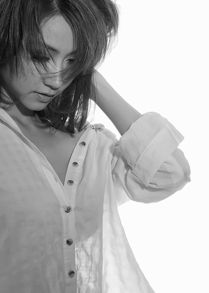 Ngân Khánh từng hóa thân hai vai diễn gái bao trong các bộ phim Mầm sống và Nghề báo.Với Mầm sống, Ngân Khánh là một cô gái bán dâm bao dung, giàu lòng hy sinh, hướng thiện. Ngân Khánh từng hóa thân hai vai diễn gái bao trong các bộ phim Mầm sống và Nghề báo.Với Mầm sống, Ngân Khánh là một cô gái bán dâm bao dung, giàu lòng hy sinh, hướng thiện.