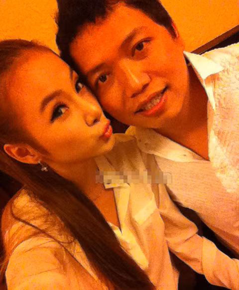 Từng lên báo hết lời khen tặng người yêu nhưng rồi chính Phương Trinh đã đề nghị chia tay. (Ảnh: Kênh 14)