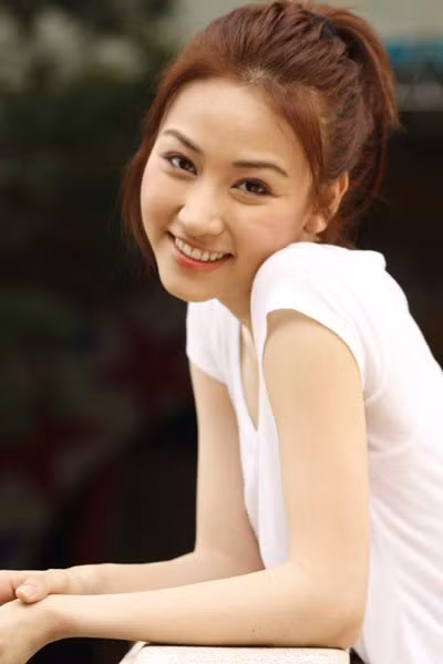 Ngân Khánh lần đầu lên tiếng kể lại quãng thời gian khó khăn khi bị dính nghị án liên quan đến đường dây bán dâm của má mì Mỹ Xuân. Khi đó, đang quay phim ở Úc, biết tin đồn không hay về mình Ngân Khánh xin phép đoàn làm phim để về nước. Ngân Khánh lần đầu lên tiếng kể lại quãng thời gian khó khăn khi bị dính nghị án liên quan đến đường dây bán dâm của má mì Mỹ Xuân. Khi đó, đang quay phim ở Úc, biết tin đồn không hay về mình Ngân Khánh xin phép đoàn làm phim để về nước.