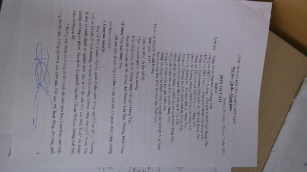 Đơn thư tố cáo của ông Nguyễn Thành Hoàng (ảnh Trinh Phúc) Đơn thư tố cáo của ông Nguyễn Thành Hoàng (ảnh Trinh Phúc)