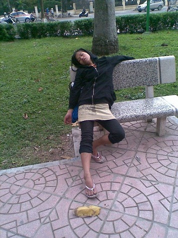 Những phút vô ý khiến những cô gái này trở thành chủ đề bàn tán của cư dân mạng.