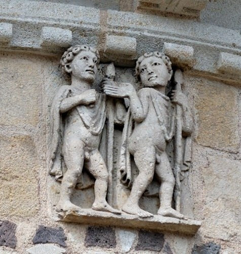 Song Tử (21/5 - 21/6) Bạn bè sẽ chỉ cho Song Tử nhận ra những khiếm khuyết của bản thân và giúp bạn sửa chữa. Hãy cố gắng tiếp thu nhé, đừng tỏ ra khó chịu, đây sẽ là sự thay đổi mang đến nhiều kết quả tích cực đấy. Trong ngày thứ Tư này, bạn nên cố gắng tham gia tích cực những hoạt động mang tính xã hội, cũng đừng quên dành thời gian cho người ấy nha.