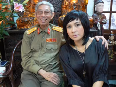 Nhạc sĩ Thuận Yến, cha đẻ của Diva Thanh Lam đã qua đời trưa 24/5 tại nhà riêng.