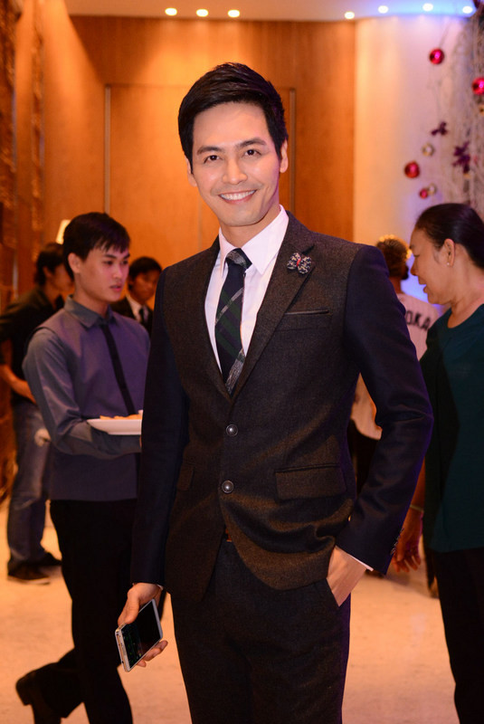 Vượt qua nhiều gương mặt xuất sắc khác, MC Phan Anh đoạt giải "Mỹ nam của năm".