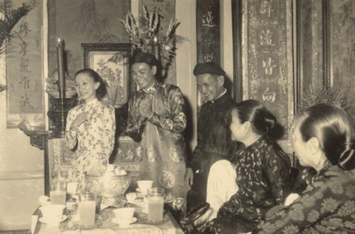 Một đám cưới rất lớn, thể hiện bề thế gia đình Một đám cưới rất lớn, thể hiện bề thế gia đình