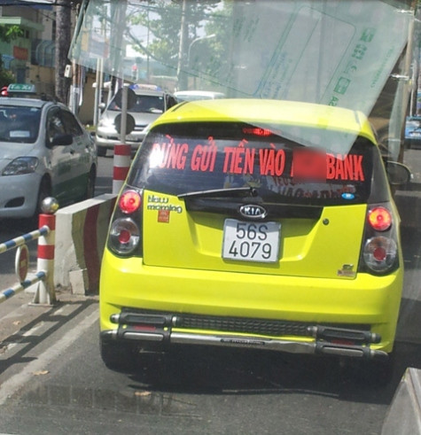 Chủ xe có mối thù riêng với ngân hàng. Chủ xe có mối thù riêng với ngân hàng.