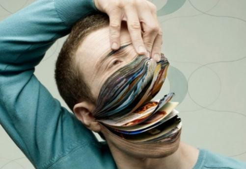 Miệng anh thì bé quá đi Mà sao lắm lưỡi nói chi cũng tài