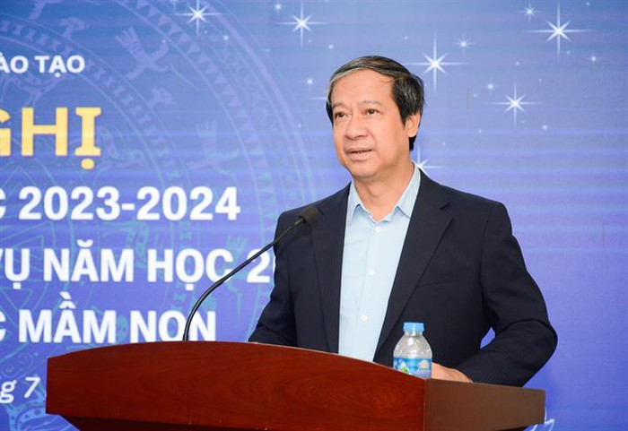 Bộ trưởng Bộ Giáo dục và Đào tạo Nguyễn Kim Sơn phát biểu chỉ đạo tại hội nghị. Bộ trưởng Bộ GDĐT Nguyễn Kim Sơn phát biểu chỉ đạo tại hội nghị.jpg