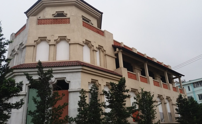 Công trình được xây dựng rất khang trang. Ảnh Quỳnh Hoa.