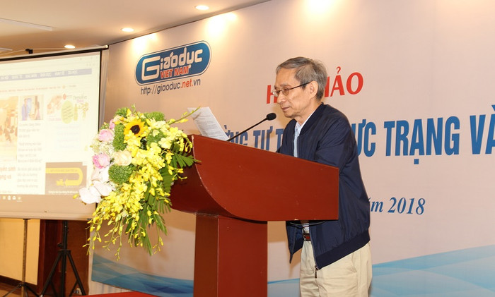 Thầy Khang - Hiệu trưởng trường Marie Curie khẳng định: “Vì quyền lợi cao nhất của học sinh và nhân dân, chúng tôi sẵn sàng chịu sự khiển trách của Sở. Hiện nay, chúng tôi đã tuyển sinh xong học sinh vào lớp 1". (Ảnh: Lại Cường) Thầy Khang - Hiệu trưởng trường Marie Curie khẳng định: “Vì quyền lợi cao nhất của học sinh và nhân dân, chúng tôi sẵn sàng chịu sự khiển trách của Sở. Hiện nay, chúng tôi đã tuyển sinh xong học sinh vào lớp 1". (Ảnh: Lại Cường)