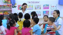 Chuẩn nghề nghiệp giáo viên mầm non gồm 5 tiêu chuẩn, 15 tiêu chí. (Ảnh minh họa: VTV) Chuẩn nghề nghiệp giáo viên mầm non gồm 5 tiêu chuẩn, 15 tiêu chí. (Ảnh minh họa: VTV)