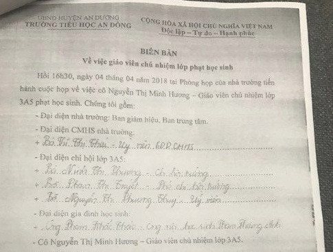 Biên bản làm việc của Trường tiểu học An Đồng (Hải Phòng) với cô giáo Minh Hương, người ép học sinh uống nước vắt ra từ giẻ lau bảng (Ảnh: Lại Cường) Biên bản làm việc của Trường tiểu học An Đồng (Hải Phòng) với cô giáo Minh Hương, người ép học sinh uống nước vắt ra từ giẻ lau bảng (Ảnh: Lại Cường)