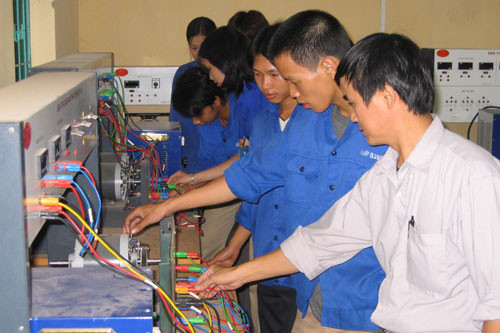 Thủ tướng Chính phủ đã ký ban hành Nghị định số 49/2018/NĐ-CP quy định về kiểm định chất lượng giáo dục nghề nghiệp (Ảnh minh họa: Báo Chính phủ) Thủ tướng Chính phủ đã ký ban hành Nghị định số 49/2018/NĐ-CP quy định về kiểm định chất lượng giáo dục nghề nghiệp (Ảnh minh họa: Báo Chính phủ)