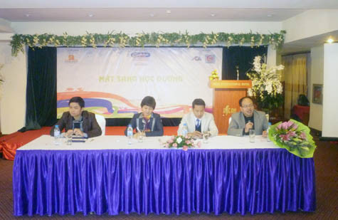 Các diễn giả trả lời, tư vấn