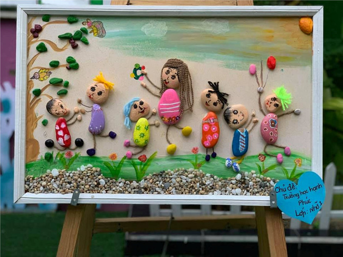 Để tạo ra những bức tranh bằng đá tuyệt đẹp này như thế này đòi hỏi rất nhiều công sức.