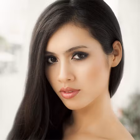 Hoàng My vừa khiến dư luận bất ngờ khi chối bỏ danh hiệu Á hậu