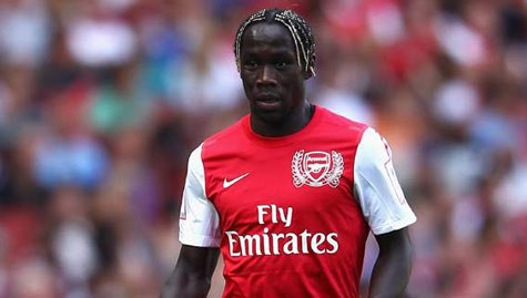 Sagna: "Mất Nasri, chúng tôi vẫn tiếp tục sống". Sagna: "Mất Nasri, chúng tôi vẫn tiếp tục sống".