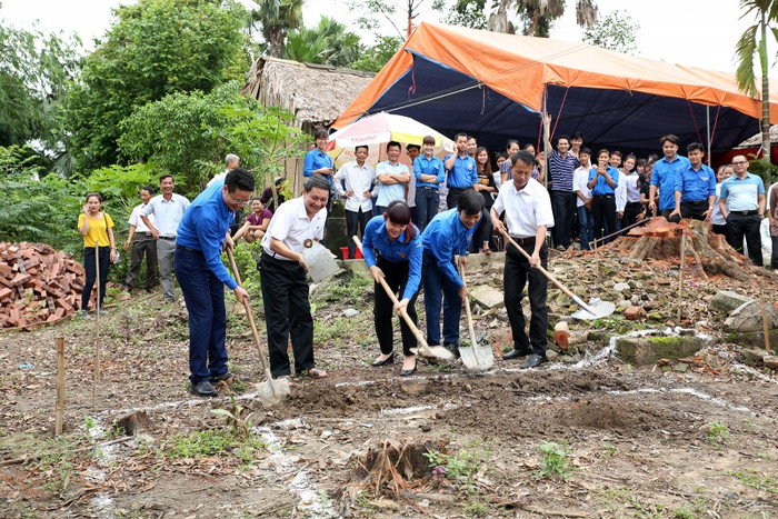 Đoàn Tập đoàn khởi công xây dựng Nhà nhân ái Đoàn Tập đoàn khởi công xây dựng Nhà nhân ái