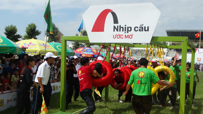 Chương trinh "Nhịp cầu ước mơ" do Tân Hiệp Phát cùng kênh truyền hình Let’s Việt tổ chức giúp đồng bào vùng Đồng bằng Sông Cửu Long có thêm nhiều cây cầu mới Chương trinh "Nhịp cầu ước mơ" do Tân Hiệp Phát cùng kênh truyền hình Let’s Việt tổ chức giúp đồng bào vùng Đồng bằng Sông Cửu Long có thêm nhiều cây cầu mới