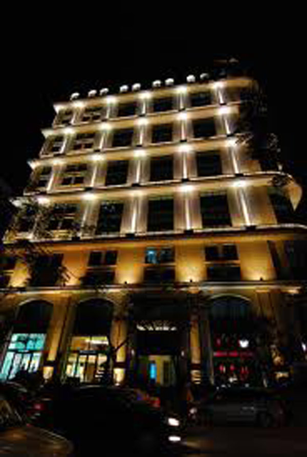 Pacific Place được coi là đã mở đường cho những công trình xây dựng chất lượng hàng đầu trong tương lai và đặt ra tiêu chuẩn cho các tòa nhà khác trong khu vực. Pacific Place được coi là đã mở đường cho những công trình xây dựng chất lượng hàng đầu trong tương lai và đặt ra tiêu chuẩn cho các tòa nhà khác trong khu vực.