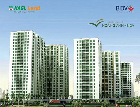 Trong thống kê của báo cáo tài chính năm 2011, BIDV là "chủ nợ" lớn nhất của HAG với giá trị các khoản vay là 2.640 tỷ, gồm 410 tỷ vay ngắn hạn và 2.230 tỷ vay dài hạn.