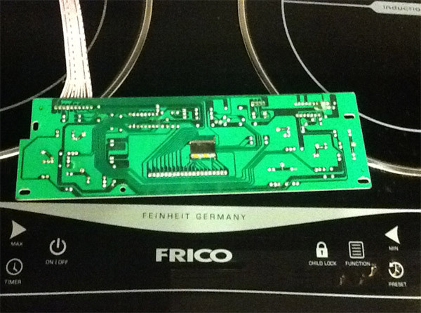 “Nếu sau thời hạn bảo hành, cứ liên tục phải thay linh kiện với mức giá đắt như vậy thì làm sao tôi có thể chi trả được” – khách hàng băn khoăn. “Nếu sau thời hạn bảo hành, cứ liên tục phải thay linh kiện với mức giá đắt như vậy thì làm sao tôi có thể chi trả được” – khách hàng băn khoăn.