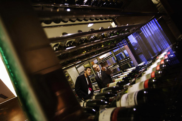 Hầm rượu tại InterContinental Hanoi Westlake Hầm rượu tại InterContinental Hanoi Westlake