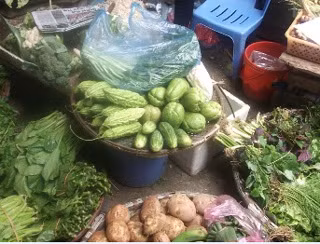 Khi thời tiết trở lạnh, một số mặt hàng rau lại “tranh thủ” đội giá.