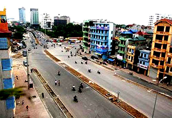 10. Dự án xây dựng đường vành đai 1, đoạn Ô Chợ Dừa - Hoàng Cầu là một trong những dự án giao thông trọng điểm của TP Hà Nội. Theo thiết kế, đoạn đường dài gần 550m, rộng 50m, khi hoàn thành sẽ nối tiếp với đường Xã Ðàn - Ðào Duy Anh - Ðại Cồ Việt - Trần Khát Chân, trở thành trục giao thông quan trọng trong nội đô, giải tỏa ùn tắc giao thông các tuyến đường liên quan trong khu vực.