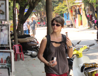 Để thoát khỏi nạn "chặt chém" tại những "điểm đen" du lịch, bạn đừng tỏ ra mình là khách du lịch, ngược lại, hãy tỏ ra mình đã quá quen thuộc với vùng đất này. (Ảnh: Hà Nhi)