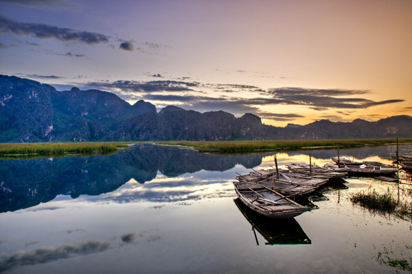 Một bức tranh phong cảnh sinh động, hiện ra trọn vẹn trong suốt chặng đường đi, giúp du khách quên đi thời gian, tận hưởng cảm giác trải mình vào thiên nhiên..