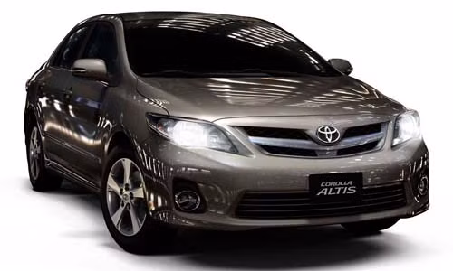 Toyota Việt Nam phải thực hiện chương trình này là do đã xảy ra sai sót trong việc cấp phát dầu tại dây chuyền lắp ráp, dẫn đến việc bơm nhầm dầu hộp số tự động giữa xe Camry 2.4, xe Vios G (sử dụng dầu hộp số tự động AT nhưng bị bơm nhầm dầu hộp số tự động vô cấp thông minh CVT) và xe Corolla 2.0 & 1.8 (Sử dụng dầu hộp số tự động vô cấp thông minh CVT nhưng bị nhầm dầu hộp số tự động AT).