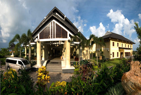 Với lối kiến trúc Pháp mang màu sắc hiện đại, đậm đặc chất sống của miền nhiệt đới, Eden Resort Phú Quốc mang đến một chuỗi trải nghiệm những vẻ đẹp. Với lối kiến trúc Pháp mang màu sắc hiện đại, đậm đặc chất sống của miền nhiệt đới, Eden Resort Phú Quốc mang đến một chuỗi trải nghiệm những vẻ đẹp.