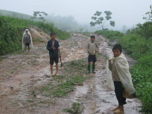 Chuyện nghề cô giáo “cắm bản”, vài lần xách vali định bỏ nghề nhưng không nỡ ảnh 2 Chuyện nghề cô giáo “cắm bản”, vài lần xách vali định bỏ nghề nhưng không nỡ ảnh 2