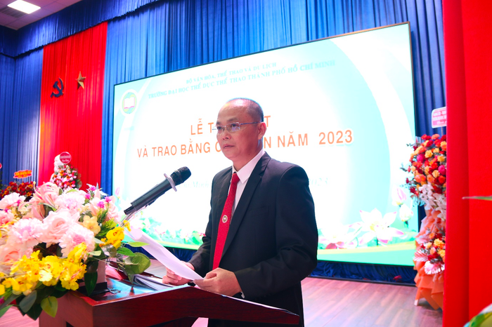 Tiến sĩ Tạ Hoàng Thiện, Trưởng phòng Đào tạo, Nghiên cứu khoa học và Hợp tác quốc tế Trường Đại học Thể dục thể thao thành phố Hồ Chí Minh. Ảnh: Website nhà trường. Tiến sĩ Tạ Hoàng Thiện, Trưởng phòng Đào tạo, Nghiên cứu khoa học và Hợp tác quốc tế Trường Đại học Thể dục thể thao thành phố Hồ Chí Minh. Ảnh: Website nhà trường.