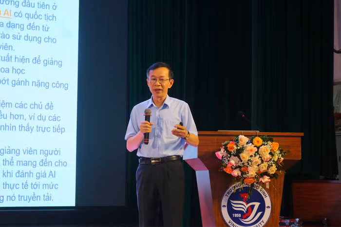 Giáo sư, Tiến sĩ Nguyễn Văn Minh - nguyên Hiệu trưởng Trường Đại học Sư phạm Hà Nội