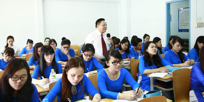 Tiến sĩ Nguyễn Đắc Tâm – người Thầy được các thế hệ sinh viên ngành Ngôn ngữ Anh yêu mến.