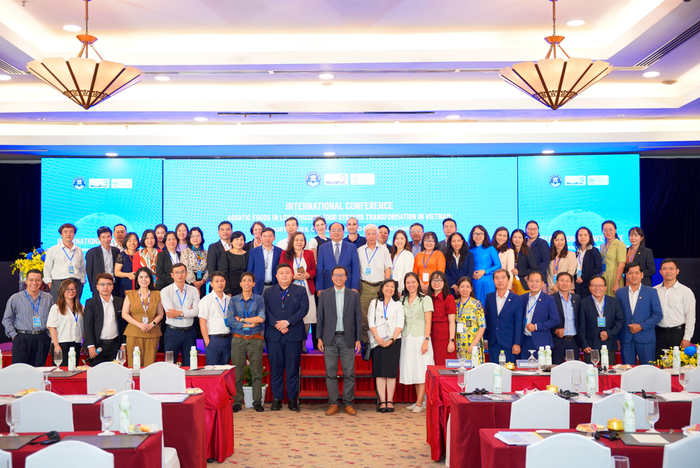 Đại diện các bộ, ngành, các nhà khoa học, chuyên gia đầu ngành và khách mời tại Hội thảo. Ảnh: NTCC Đại diện các bộ, ngành, các nhà khoa học, chuyên gia đầu ngành và khách mời tại Hội thảo. Ảnh: NTCC