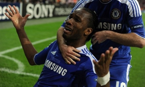 Tổng hợp một số hình ảnh hài hước của Drogba.